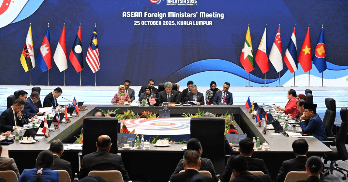 Navigasi Badai Geopolitik: Strategi ASEAN Hadapi Konflik Global dan Peran Kunci Indonesia