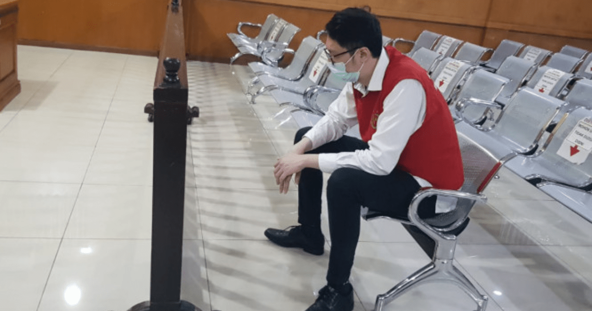 Ironi Sumpah Dokter: Priguna Anugrah Dituntut 11 Tahun Penjara Atas Pemerkosaan Pasien