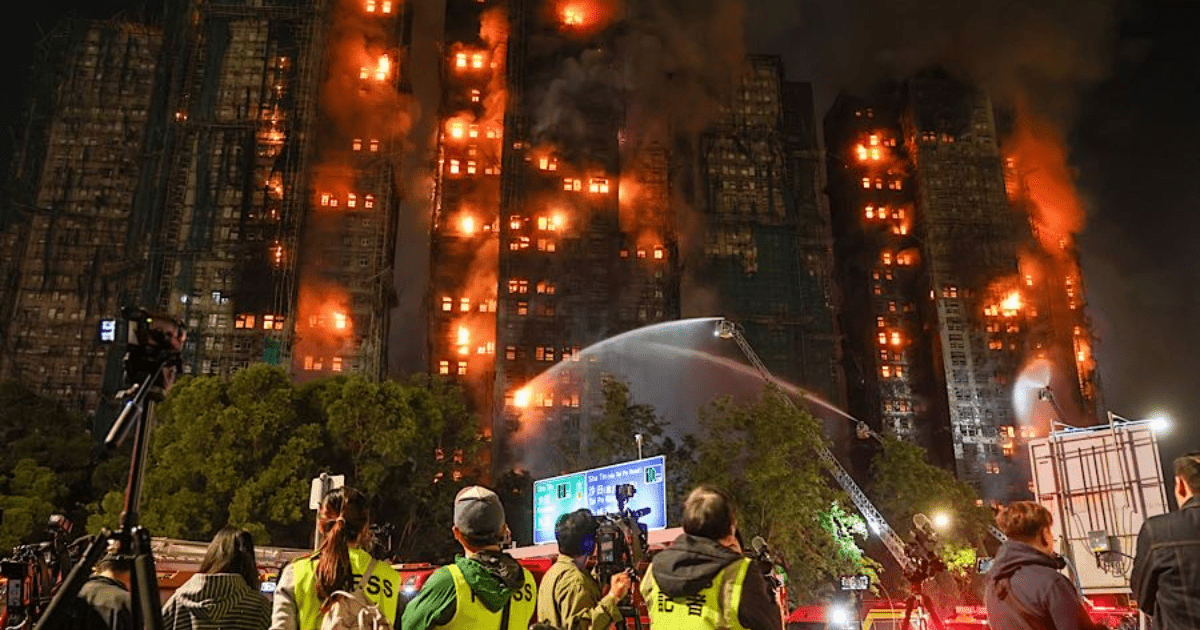 Kebakaran Hong Kong: Bencana Gedung Tinggi Tewaskan 55, Petugas Pemadam Diutus