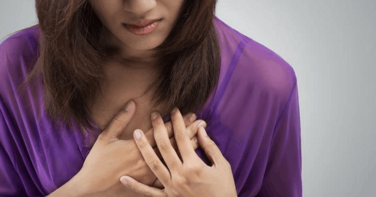 Waspada Sensasi Tak Enak di Dada: Ini Gejala Kanker yang Terabaikan!