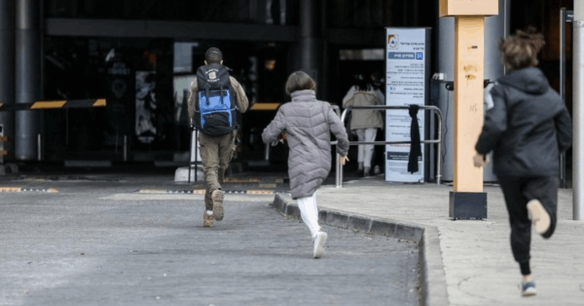 RS Israel Siaga Rudal: Evakuasi Pasien ke Ruang Bawah Tanah