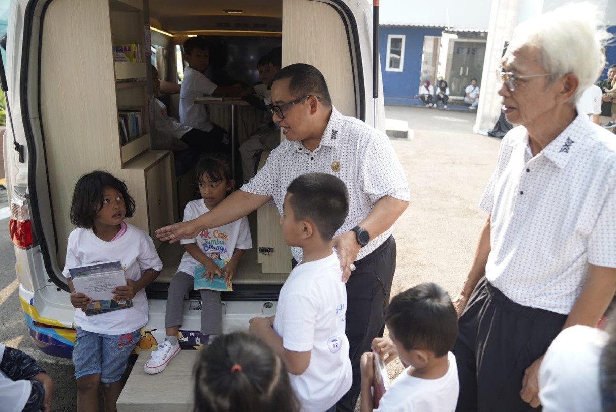 Jamkrindo Luncurkan Mobil PELITA, Upaya Perluas Akses Literasi dan Pendampingan Anak