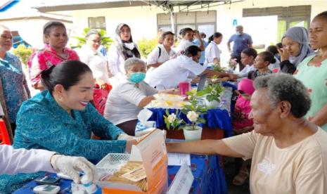 150 Warga Sentani Barat Ikut Pemeriksaan Kesehatan Gratis oleh TP-PKK Jayapura