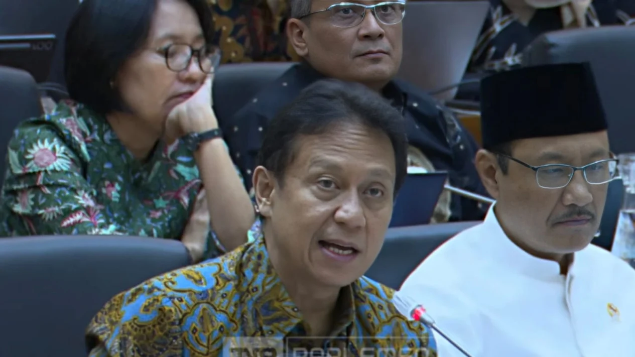 Menkes Imbau Jangan Kucek Mata dan Segera Bersihkan Diri jika Terpapar Abu Anak Krakatau