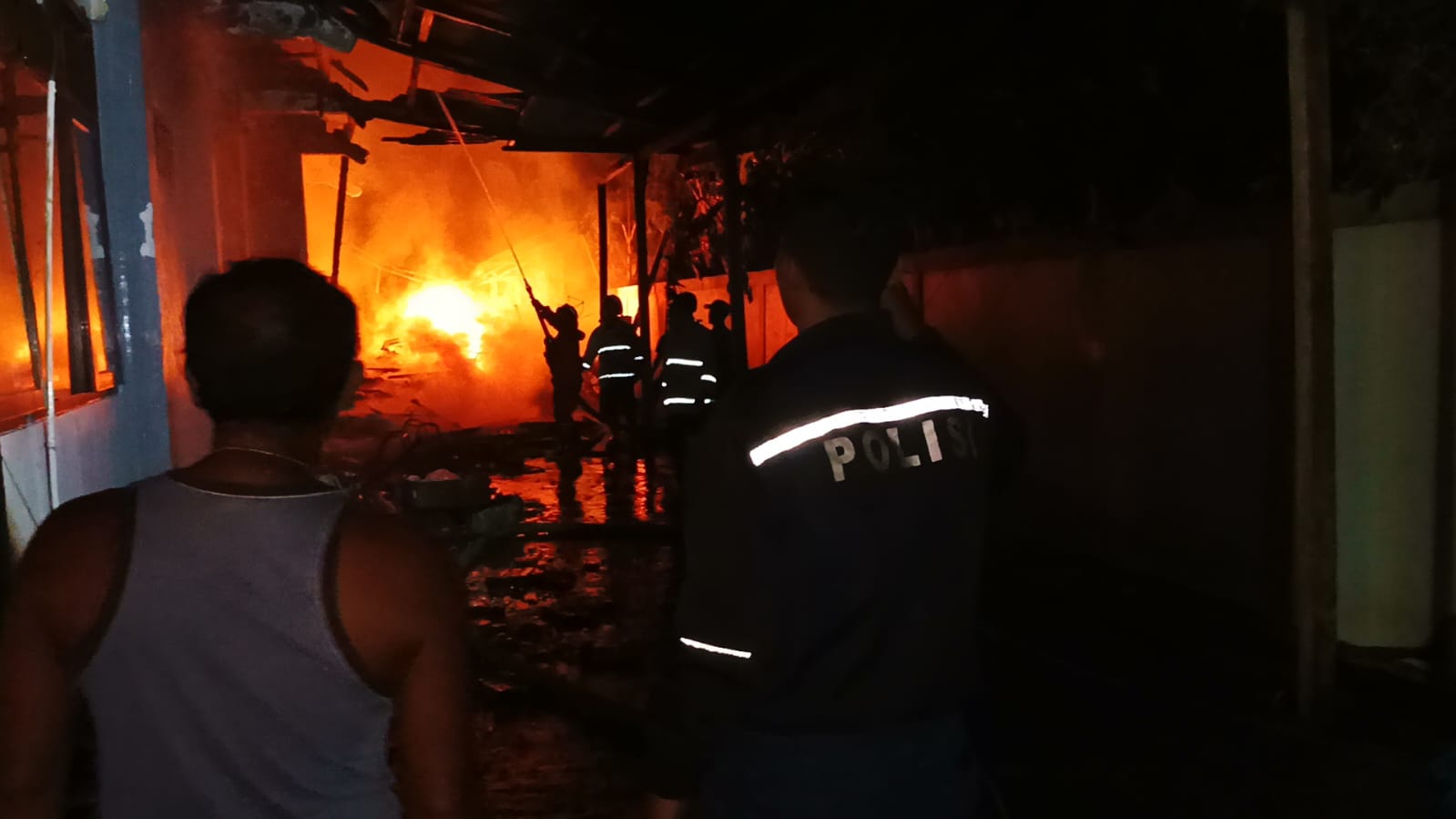 Kantor Balai Taman Nasional Meru Betiri di Jember Terbakar